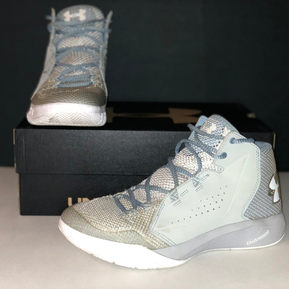 UnderArmor Torch Fade Basketball Shoes - Picture 2 of 3